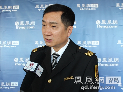 青島溫馨校車毛德豐：校車最關(guān)鍵需要服務(wù)的安全標(biāo)準(zhǔn)