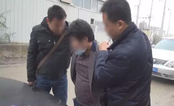 校車點離家近就不送了？8歲童沒出小區就被綁架