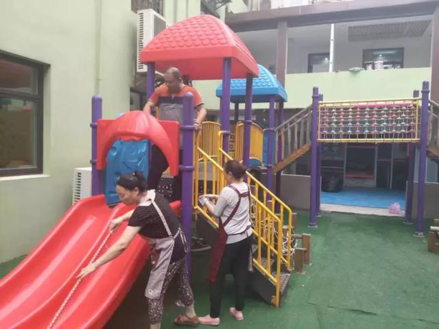 愛的護(hù)航:開封市教育系統(tǒng)幼兒園開學(xué)前后勤保障工作 愛的護(hù)航:開封市教育系統(tǒng)幼兒園開學(xué)前后勤保障工作