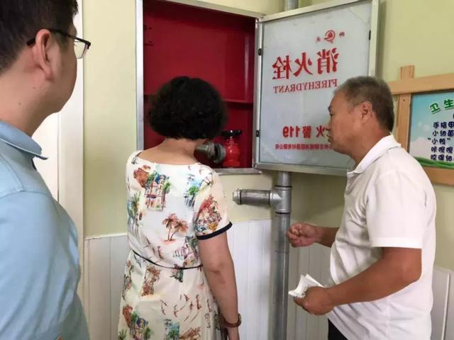 愛的護(hù)航:開封市教育系統(tǒng)幼兒園開學(xué)前后勤保障工作 愛的護(hù)航:開封市教育系統(tǒng)幼兒園開學(xué)前后勤保障工作