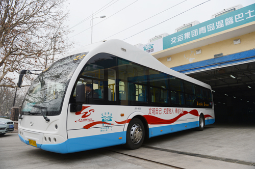 青島交運溫馨巴士純電動公交車