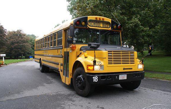 回顧校車歷史 看美國徹頭徹尾特權校車 回顧校車歷史 看美國徹頭徹尾特權校車