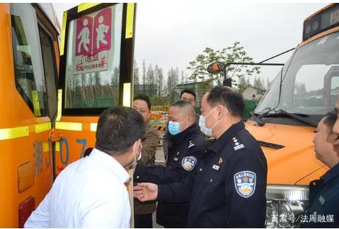 常德交警二大隊：聯合多部門排查校車安全隱患 全力護航復工復學