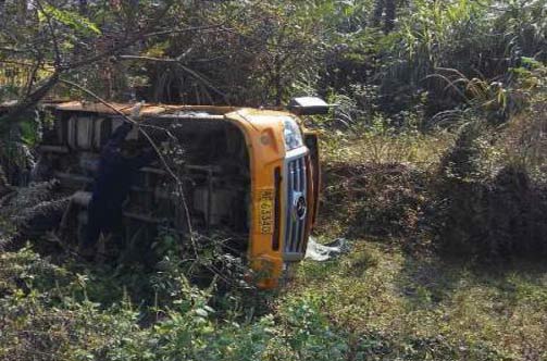 湖南:校車事故致堪憂校車安全 湖南:校車事故致堪憂校車安全