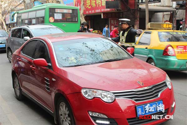 安鄉：嚴格元旦路面整治 嚴查過往校車、私家車等