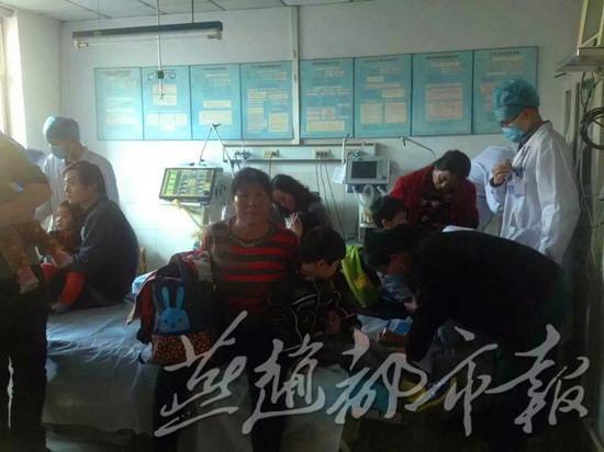 急診室內就診的孩子