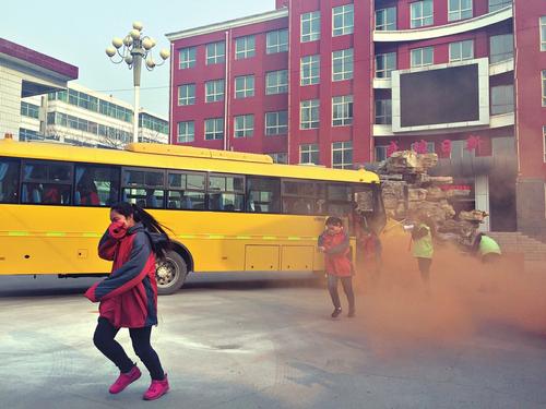 “袋鼠行動”全力護航校車安全——山西童華陽光校車公司舉辦“校車安全大講堂” “袋鼠行動”全力護航校車安全——山西童華陽光校車公司舉辦“校車安全大講堂”