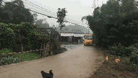 在農(nóng)村,校車已不僅僅是校車 在農(nóng)村,校車已不僅僅是校車