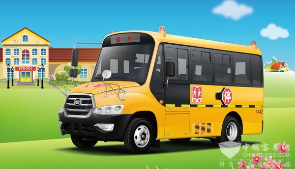 用踏實的腳印踐行公益誓言 安凱校車行在路上