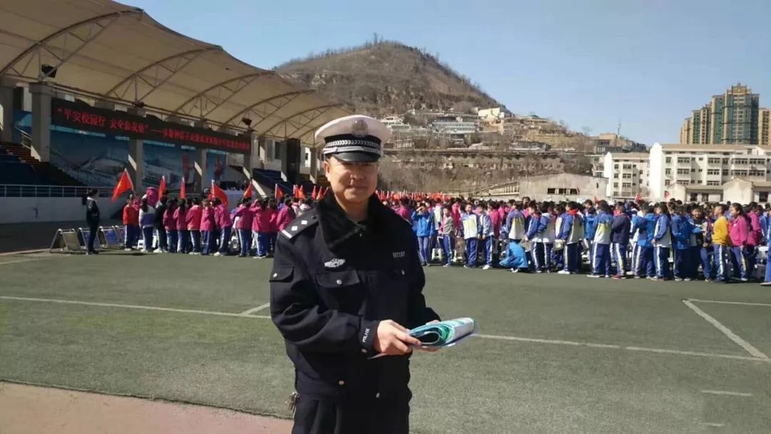 安暢行動|一大隊多措并舉加大校園校車交通安全管理 安暢行動|一大隊多措并舉加大校園校車交通安全管理