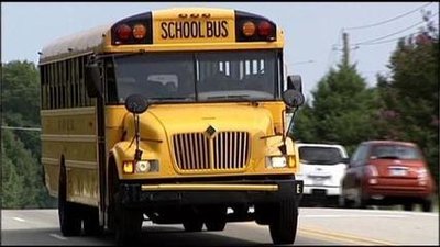 意大利校車司機酒駕危及學生安全 遭罰款駕照被吊 圖片來源于網絡