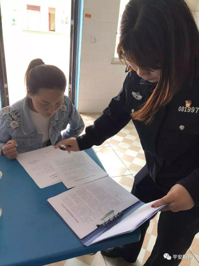 新野公安：交警大隊組織開展校車安全隱患排查整治行動