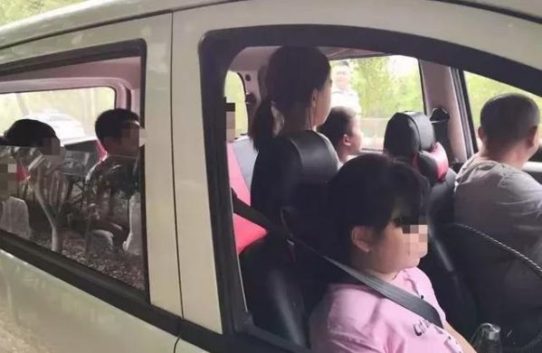 開學季 拒絕“黑校車” 開學季 拒絕“黑校車”