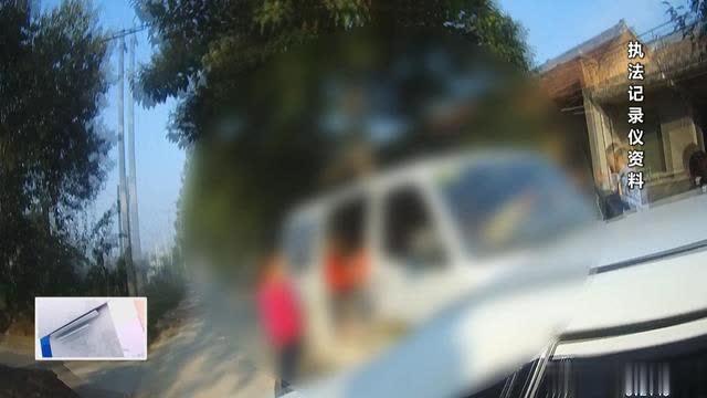 合規校車出故障 幼兒園管理員竟用面包車超員接送學生被處罰