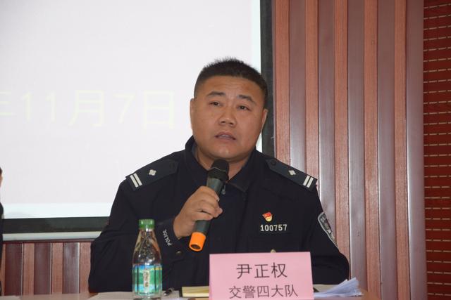 增強(qiáng)交通意識(shí) 筑牢學(xué)校安全防線