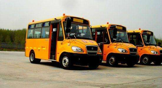 杜絕校車悲劇 應建立學區主導運營的校車體系