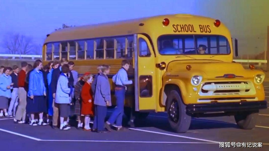 美國校車80年不變樣,無安全帶,卻安全70倍,2020年會變嗎 美國校車80年不變樣,無安全帶,卻安全70倍,2020年會變嗎