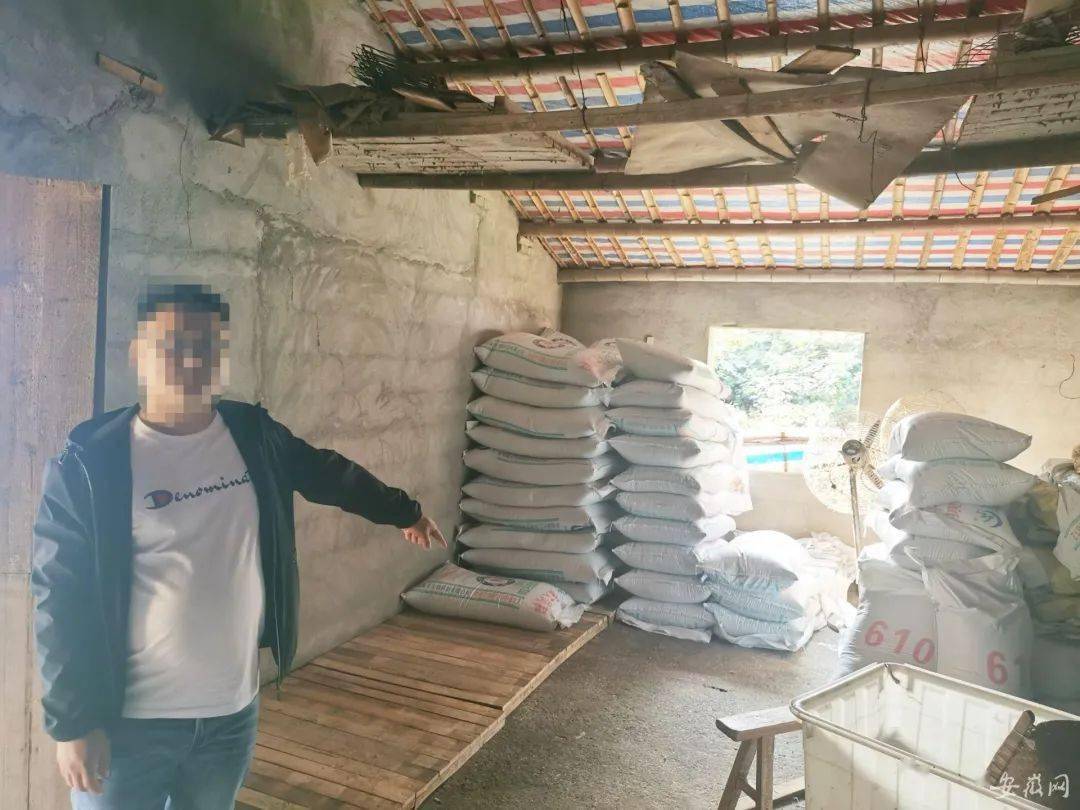 安徽涇縣：9人買通校車司機接送掩護，竟是為了干這事