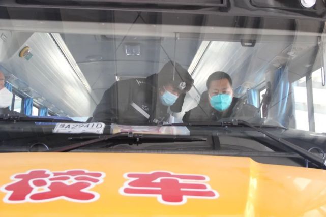 接“大單”!赤峰市交管支隊車管所迎來一批新“客人” 圖片