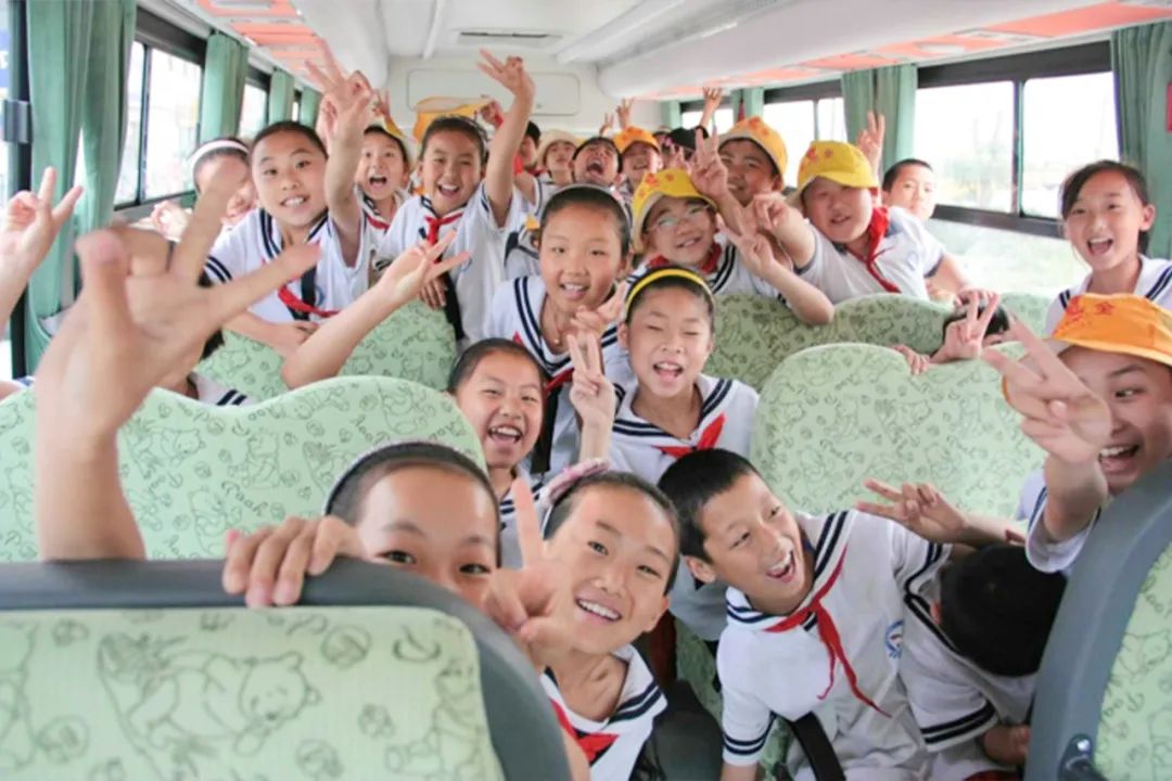 校車“大體檢” ,守護(hù)平安上學(xué)路 校車“大體檢” ,守護(hù)平安上學(xué)路