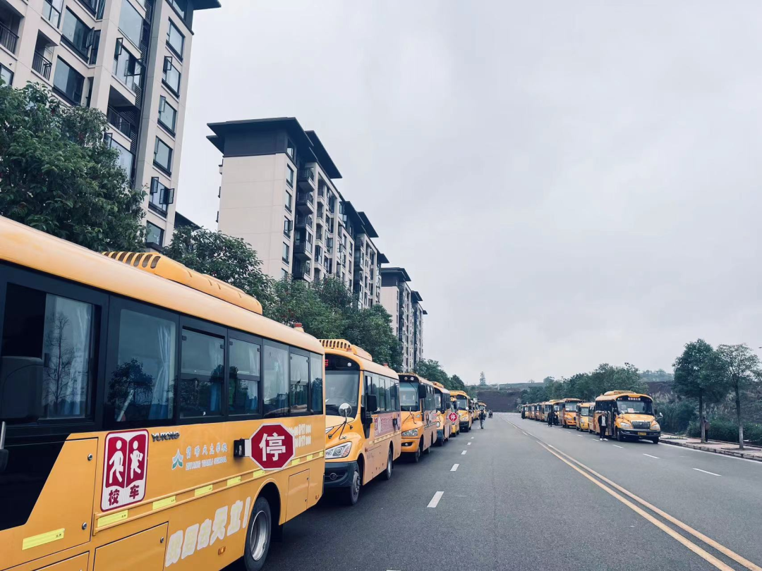 校車安全檢查｜勤檢查、筑防線、保安全