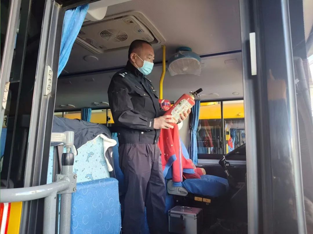 豫筑平安丨強化校車安全管理 守護平安上學路 圖片