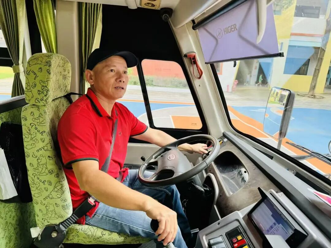 實幼安全筑牢安全防線,護航幼兒出行——蘆苞實驗幼兒園校車安全應急演練 實幼安全筑牢安全防線,護航幼兒出行——蘆苞實驗幼兒園校車安全應急演練