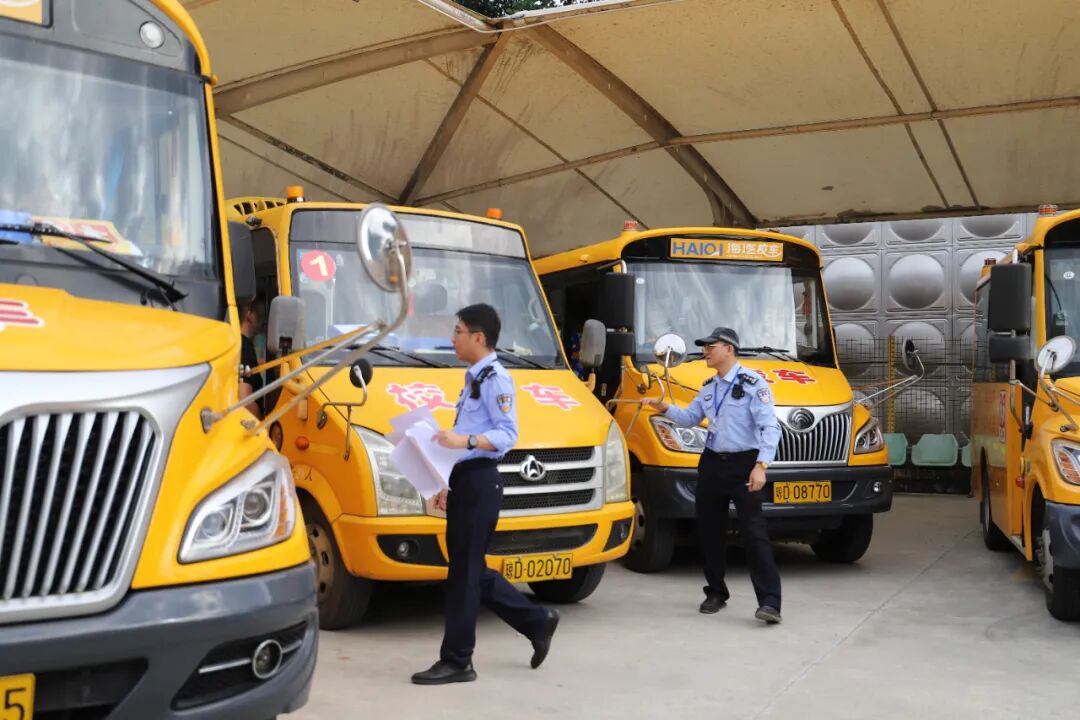 校車安全“回頭看”,嚴查隱患“零容忍” 校車安全“回頭看”,嚴查隱患“零容忍”
