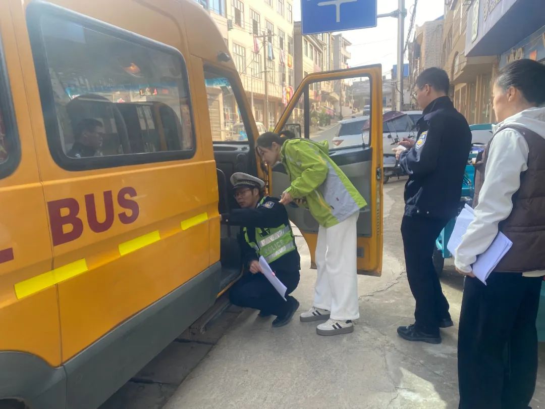 【嚴格把關 平安出行】蓼南鄉開展校車安全檢查行動 圖片