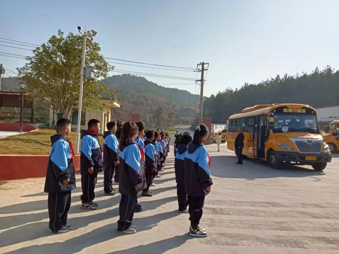 安全演練不松懈 校車安全伴我行