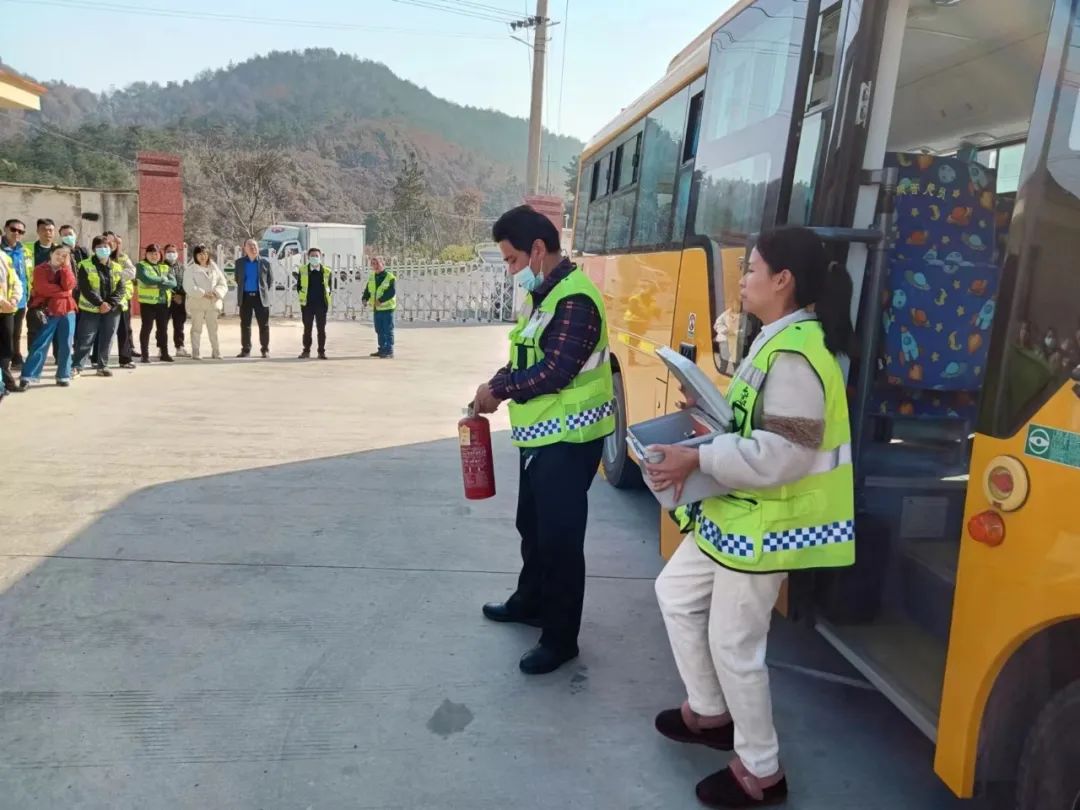 安全演練不松懈 校車安全伴我行