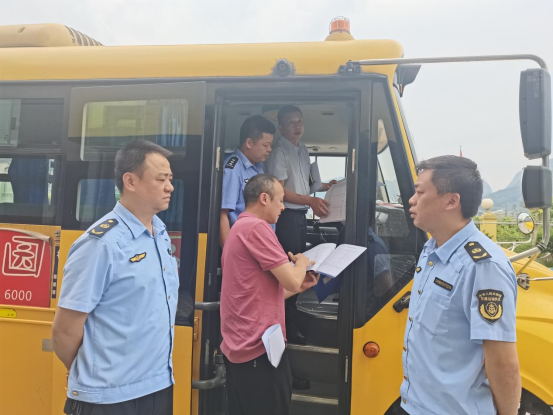 區縣動態 | 德江:部門合力筑牢校車安全屏障 圖片