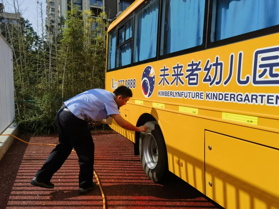 擰緊校車“安全閥” ,守護學生“平安路” 圖片