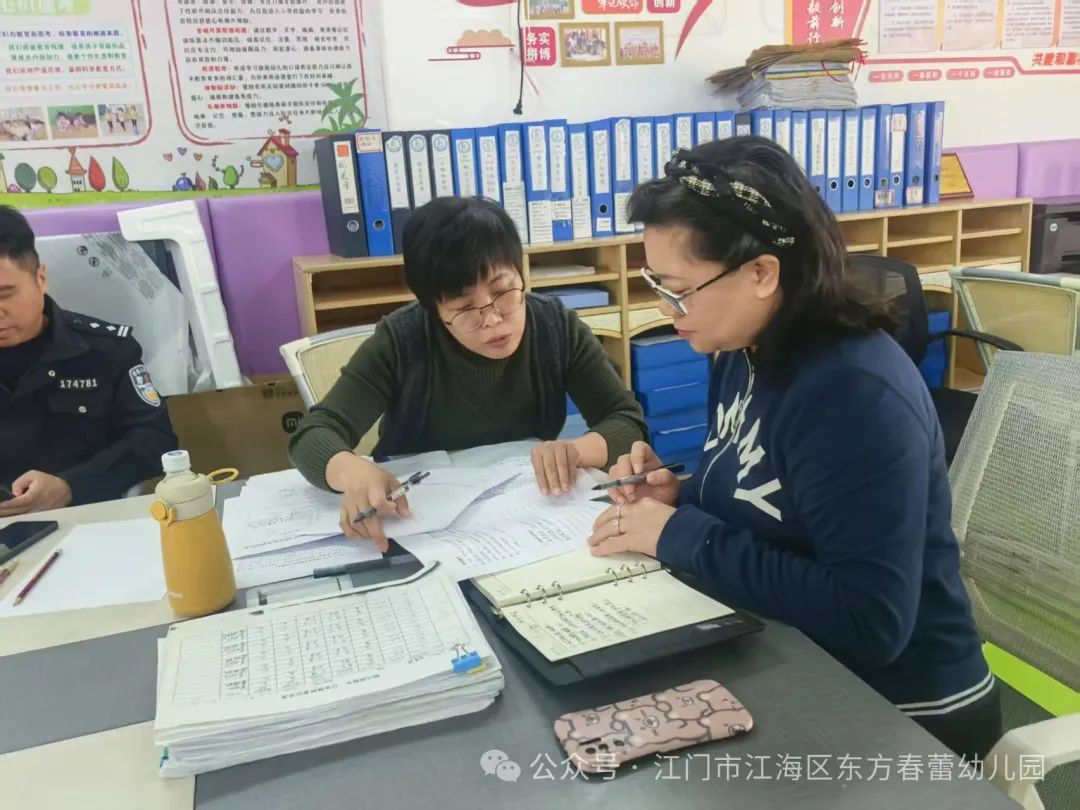 “高度重視,為愛護航”——恒鑫-東方春蕾幼兒園校車專項檢查 圖片