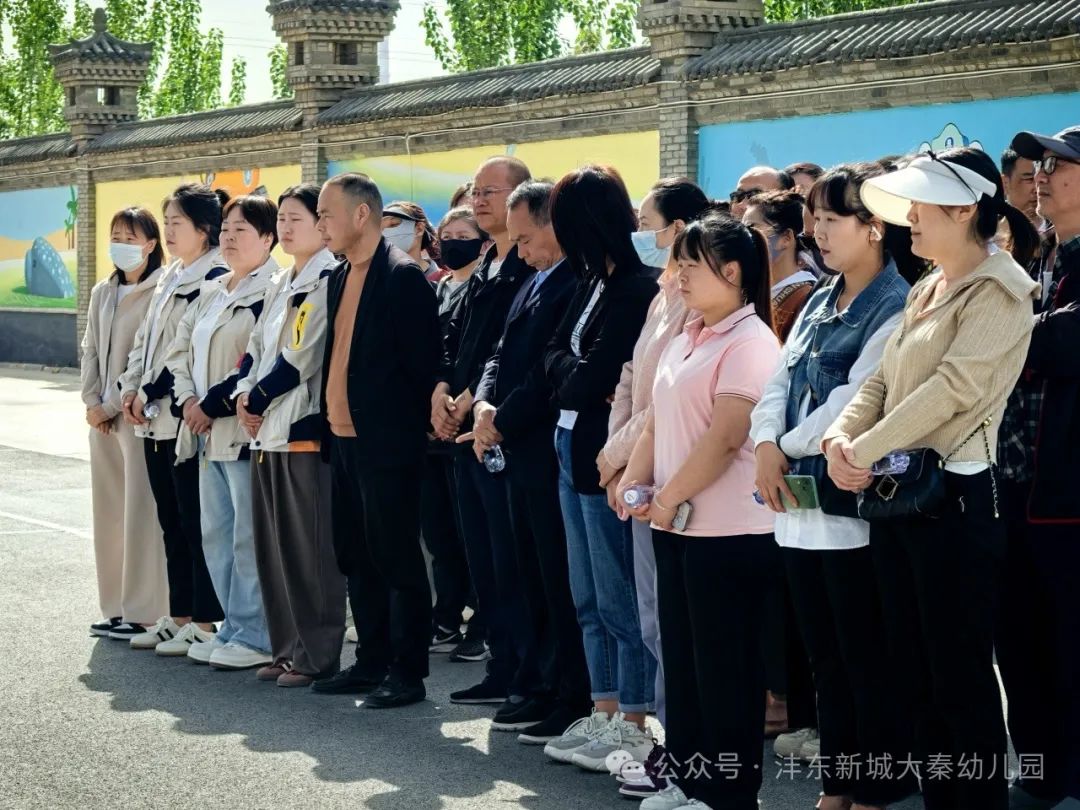 【大秦幼兒園】強化校車應急意識 筑牢校車安全防線——校車應急疏散演練活動 圖片