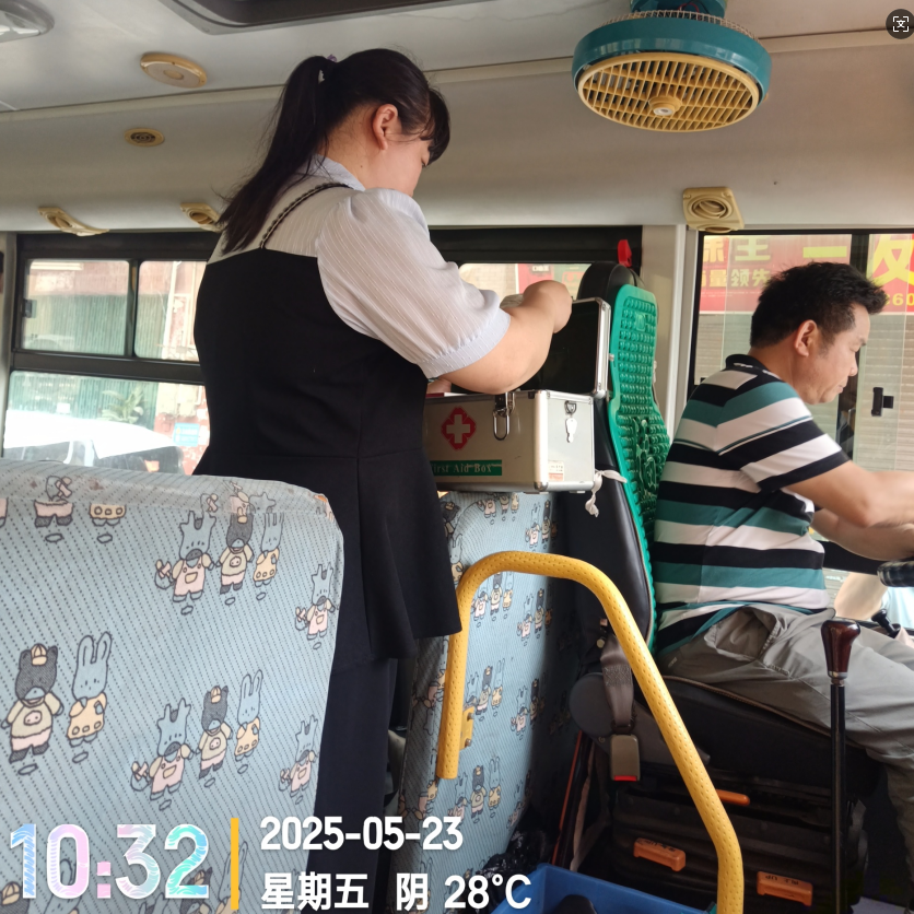 校車安全齊監督,孩子平安共守護 圖片