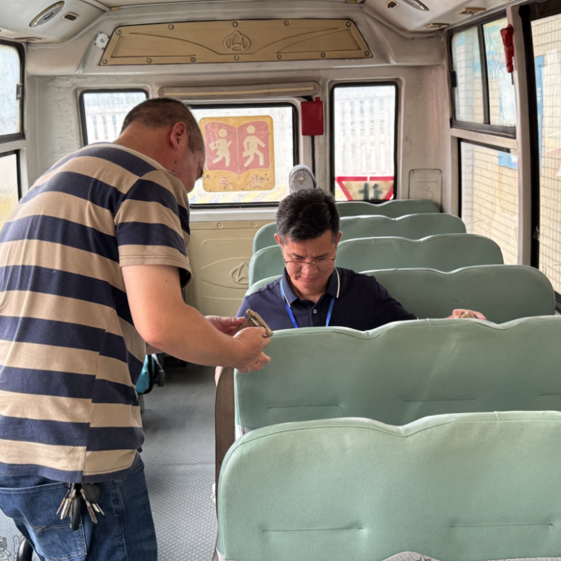 校車安全齊監督,孩子平安共守護 圖片