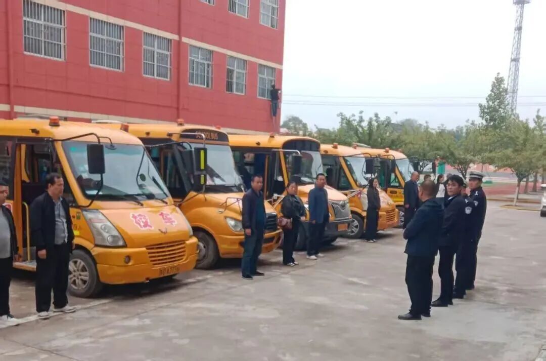 貞元中隊聯合多部門開展秋季校車安全專題培訓/ 貞元中隊聯合多部門開展秋季校車安全專題培訓