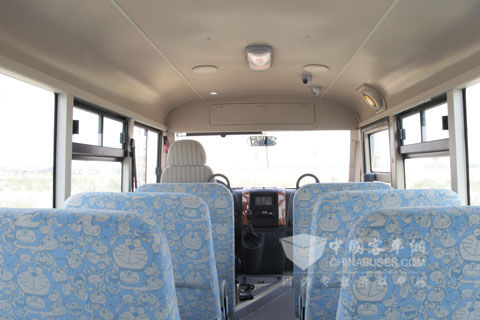 宇通ZK6559DX型藍(lán)牌校車