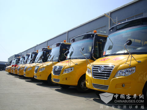 談談2016年安全校車的重要選擇