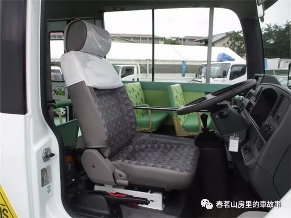 日本的幼兒園校車是什么樣的？