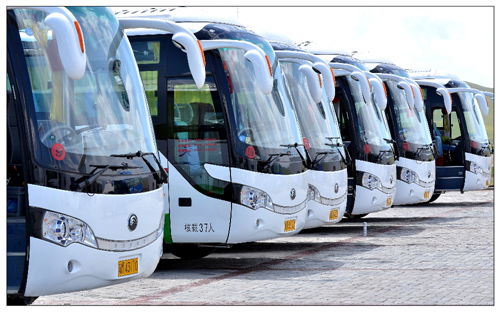 宇通“天鵝號”搭載八方來客倘佯巴音布魯克天鵝湖景區 宇通“天鵝號”搭載八方來客倘佯巴音布魯克天鵝湖景區