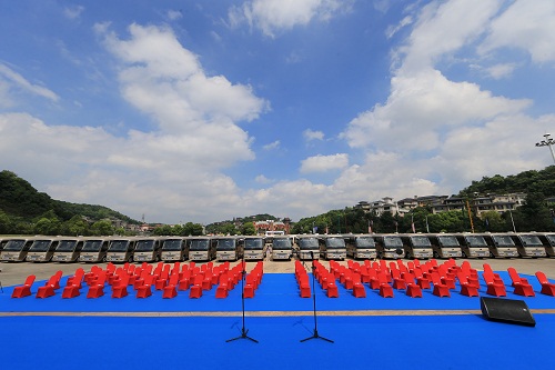 服務G20峰會 宇通T7高端公商務車正式交付杭州