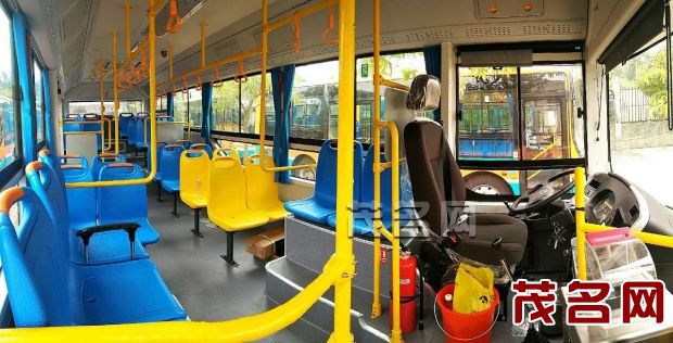 廣東茂名電白區即將開通水東城區學校21條專線校車/ 廣東茂名電白區即將開通水東城區學校21條專線校車