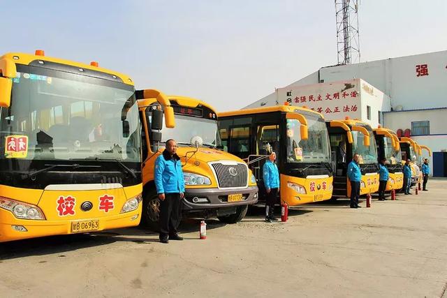 @嘉峪關家長,新學期學生可以坐著校車去上下學嘍!內含校車線路 @嘉峪關家長,新學期,校車開車啦!我們又可以坐著校車去上下學嘍!