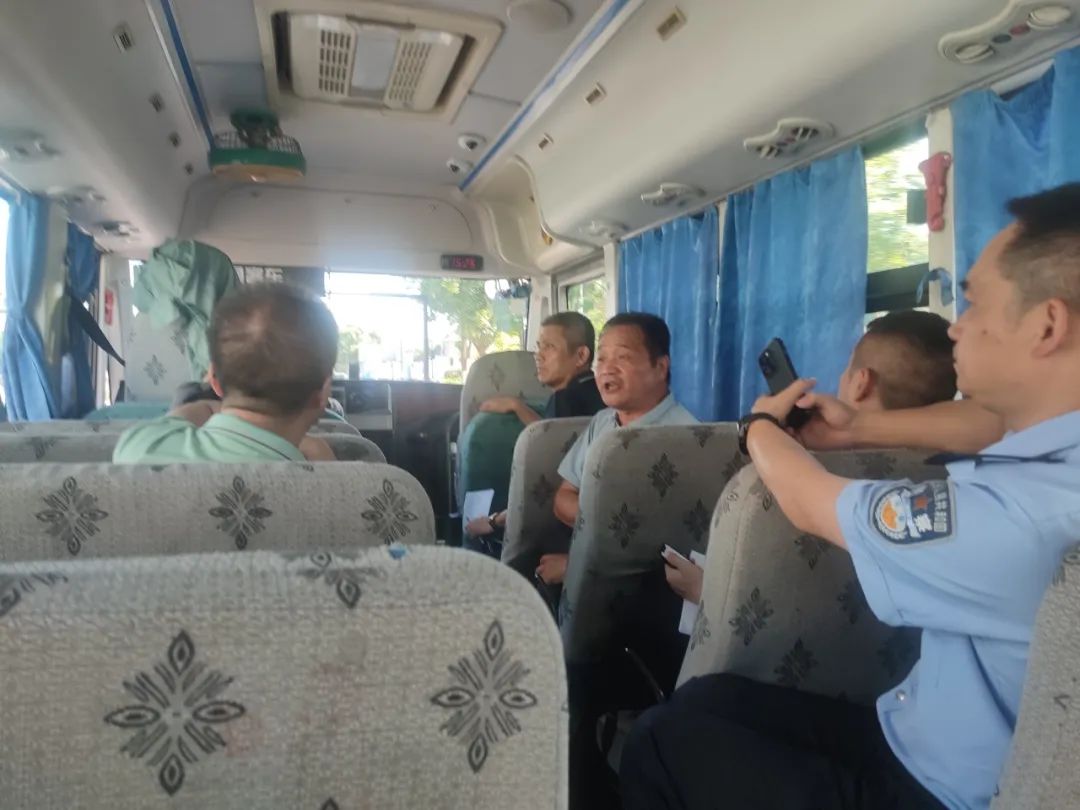 秀洲區多部門共同勘察校車行駛路線/ 圖片