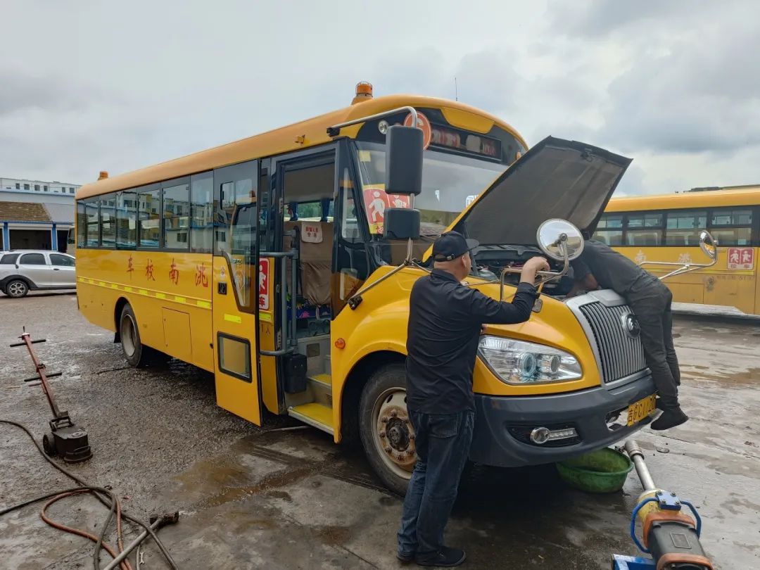 洮南客運公司-校車保養(yǎng)維護月/ 圖片