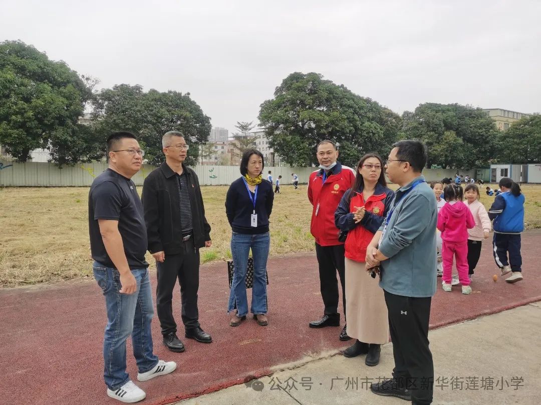 為愛護航·校車安全伴我行——新華街蓮塘小學學生校車體驗活動 圖片