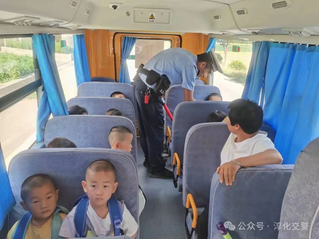 守護校車安全,護航快樂暑假 圖片