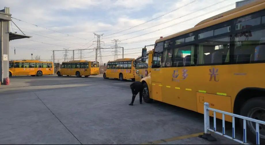【陽光之路】校車年檢進行時 筑牢學生出行安全防線 【陽光之路】校車年檢進行時 筑牢學生出行安全防線